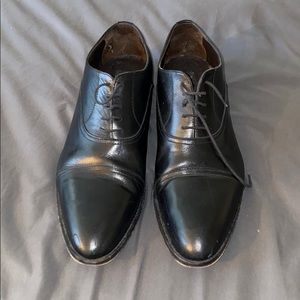 Men’s fashion dress shoe